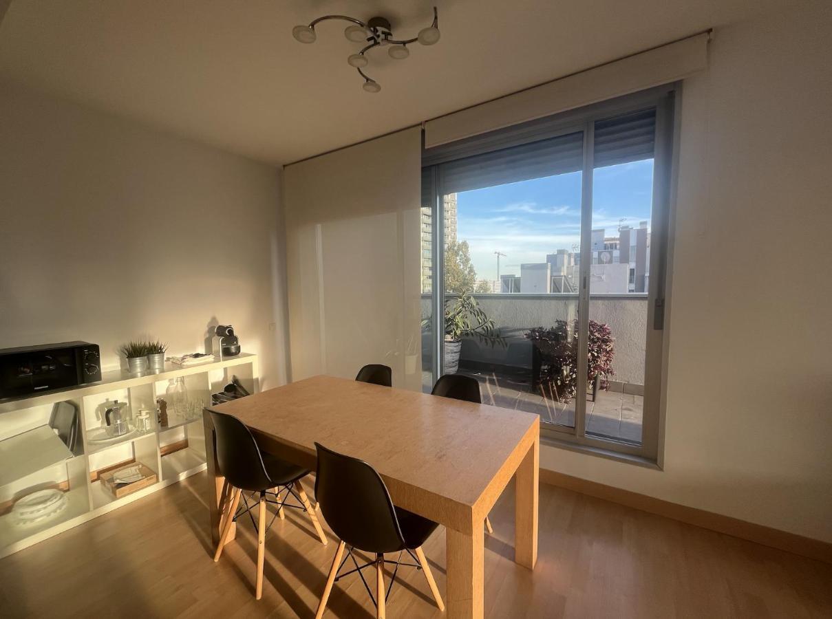 Beach & Culture Barcelona Port Forum Penthouse Apartment Sant Adria de Besos Exterior photo