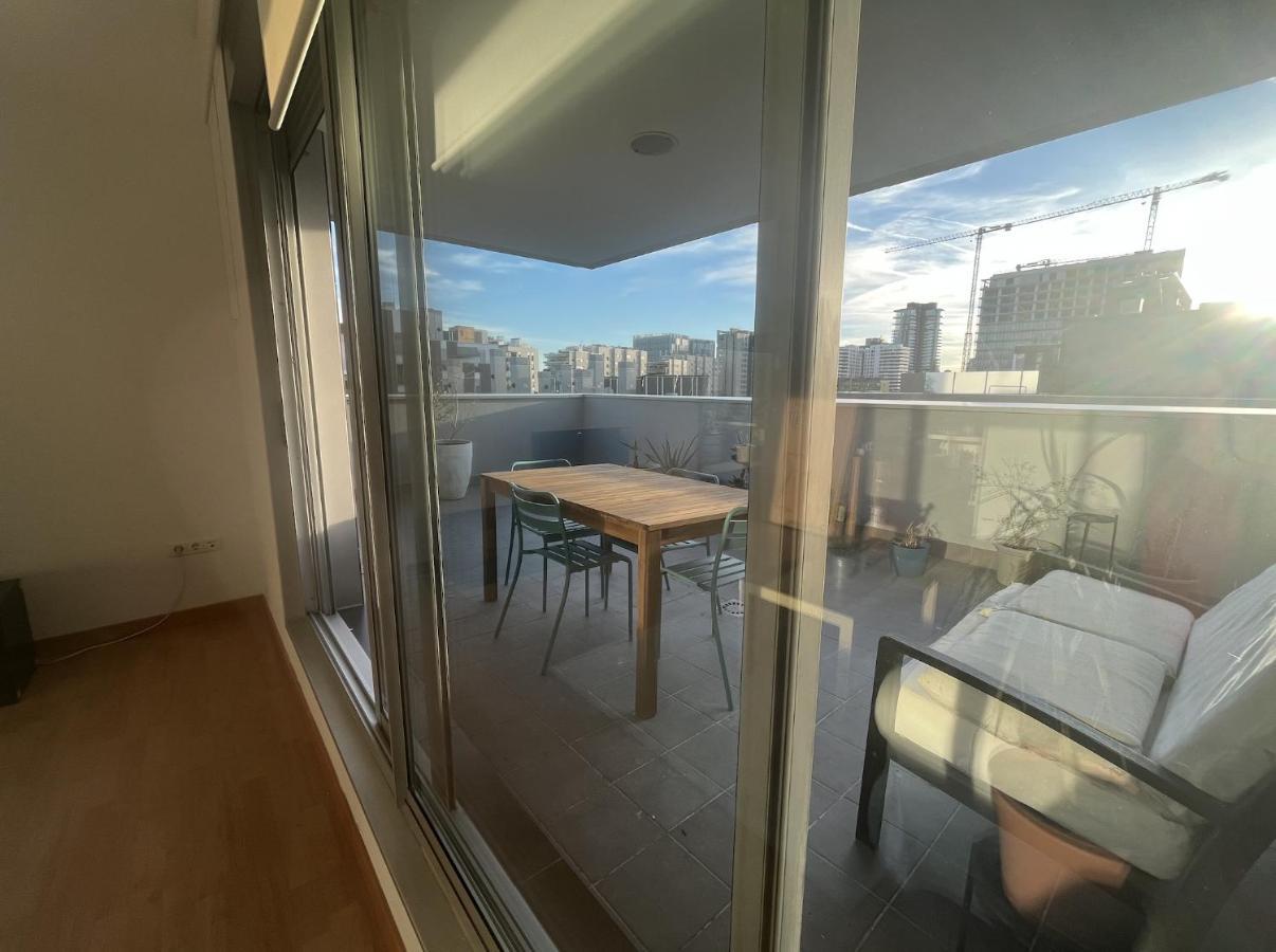 Beach & Culture Barcelona Port Forum Penthouse Apartment Sant Adria de Besos Exterior photo