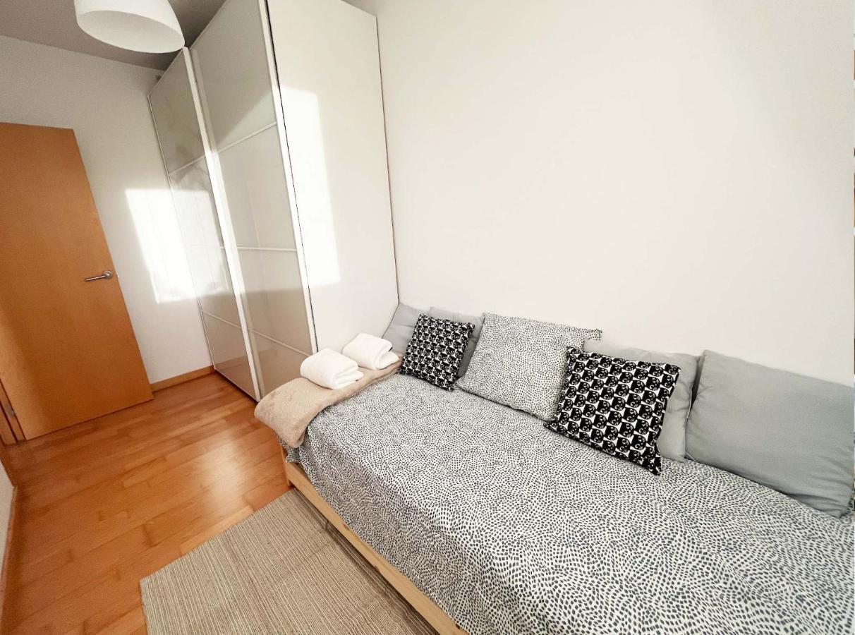 Beach & Culture Barcelona Port Forum Penthouse Apartment Sant Adria de Besos Exterior photo