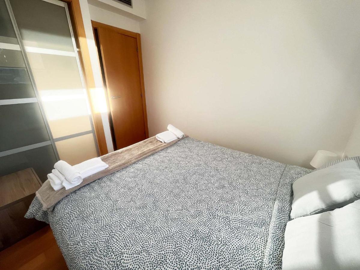 Beach & Culture Barcelona Port Forum Penthouse Apartment Sant Adria de Besos Exterior photo