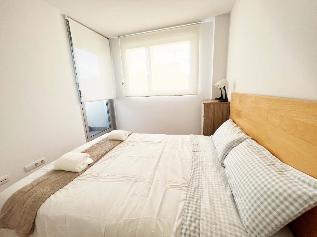 Beach & Culture Barcelona Port Forum Penthouse Apartment Sant Adria de Besos Exterior photo